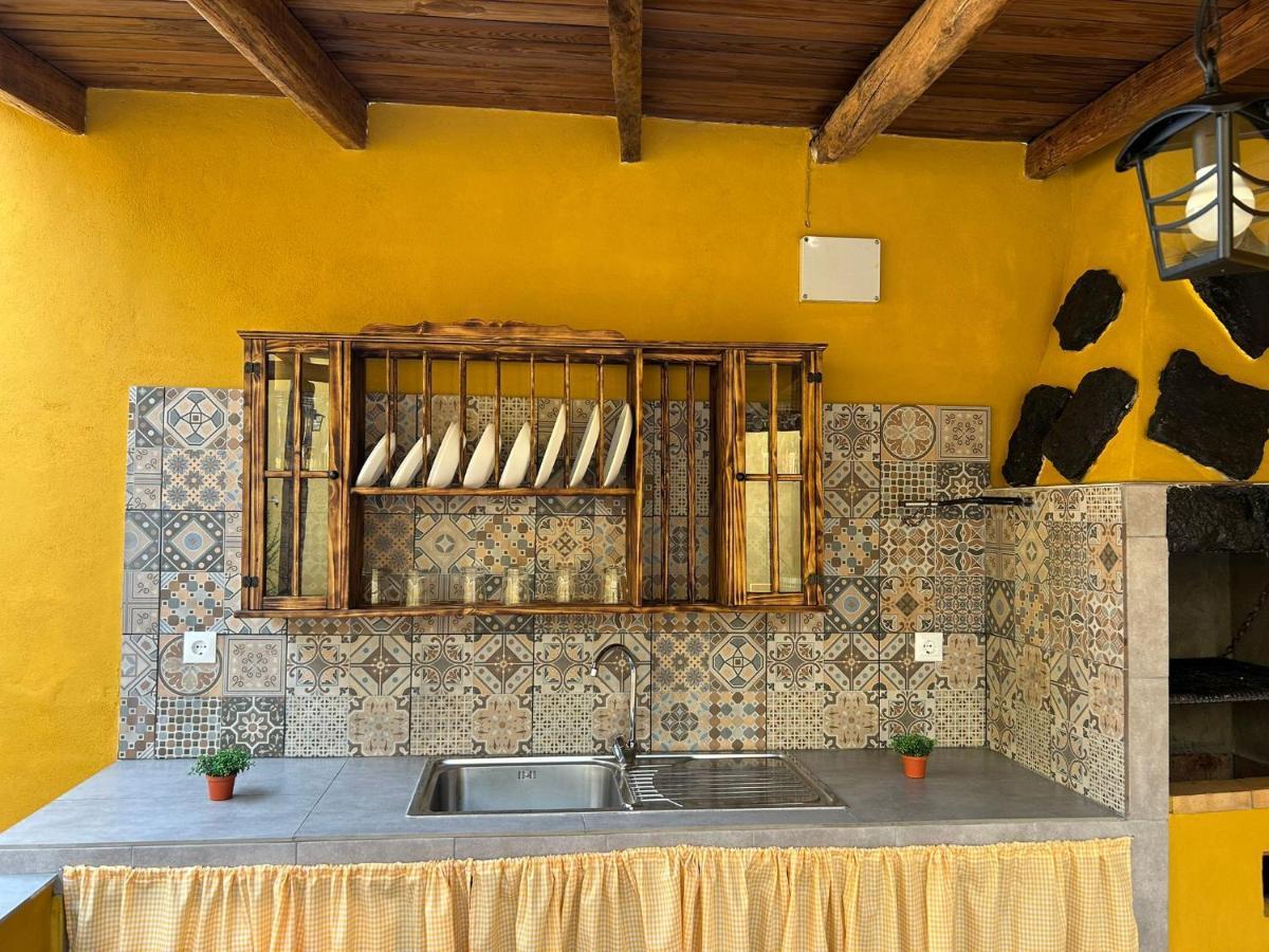Tradicional Casa Canaria Con Piscina Y Vistas Al Teide Icod De Los Vinos Bagian luar foto