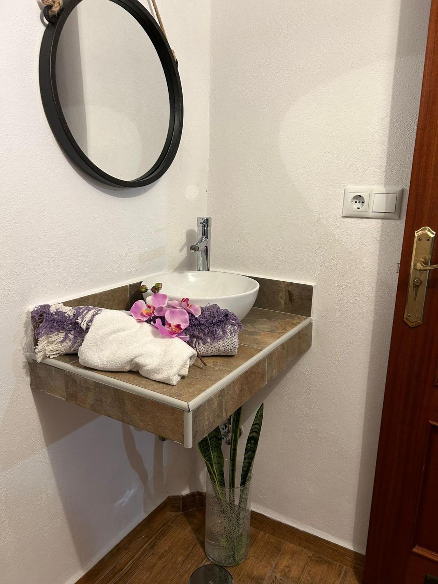 Tradicional Casa Canaria Con Piscina Y Vistas Al Teide Icod De Los Vinos Bagian luar foto